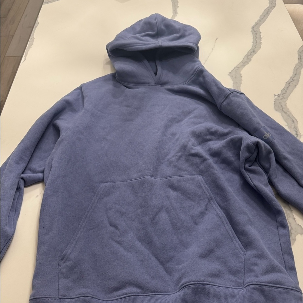 Alo heavy weight Hoodie never worn